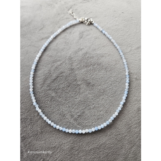 Naszyjnik z kamieni akwamarynu